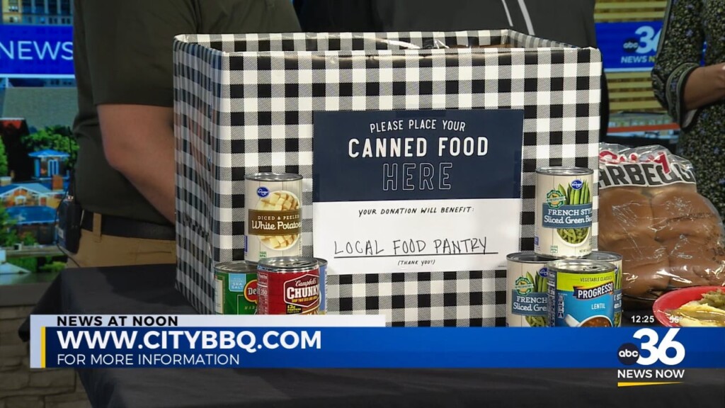 City Bbq Holds Canned Food Drive