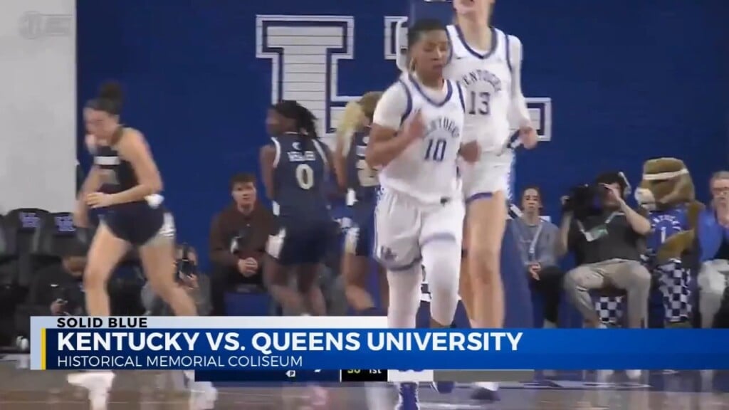 Kentucky Women's Basketball Sinks Queens In Blowout Win