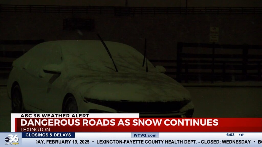 Walker Live Snow Overnight Makes Dangerous Roads For Commuters