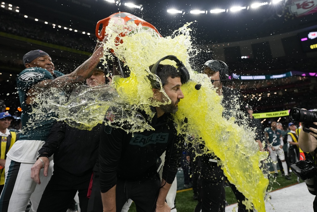 Aptopix Super Bowl Football