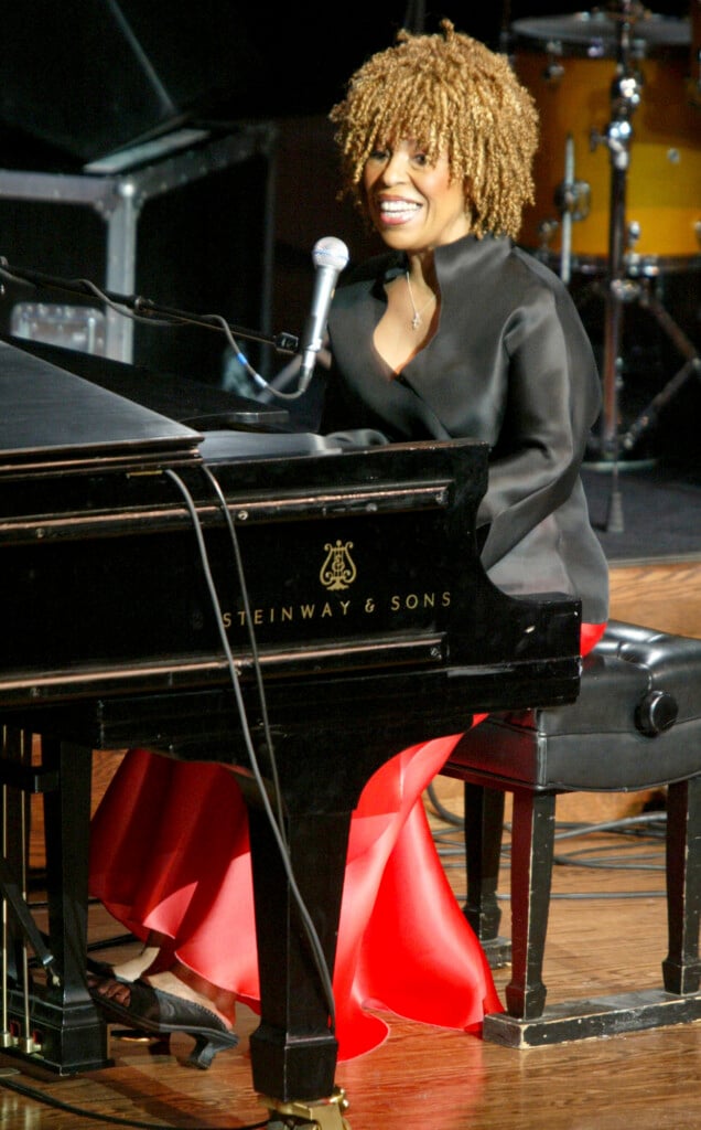 Obit Roberta Flack