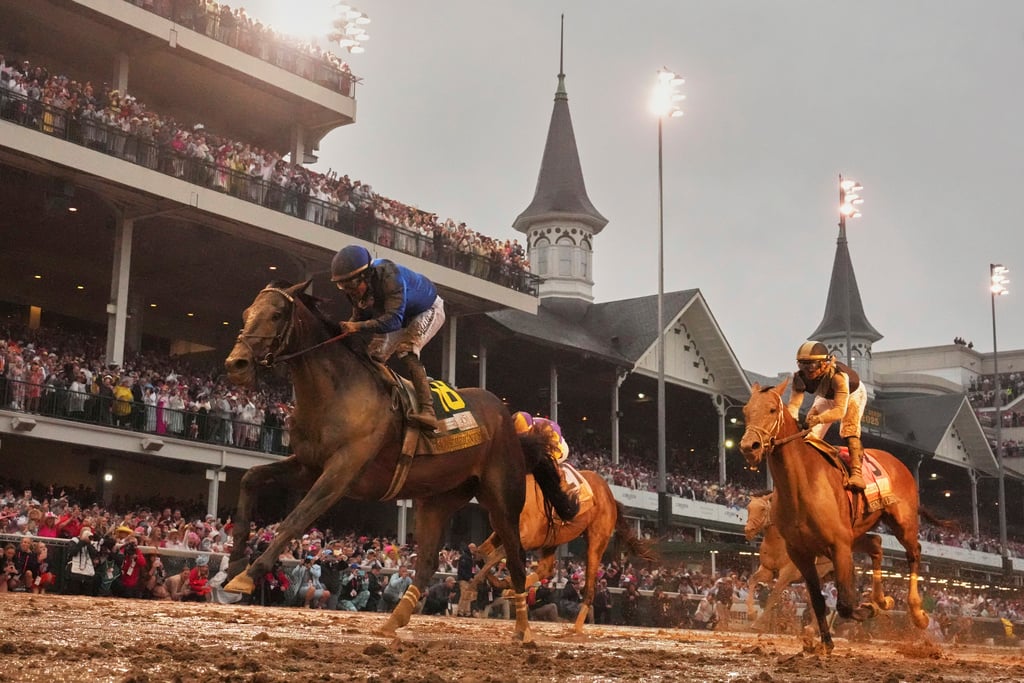 Kentucky Derby Horse Racing