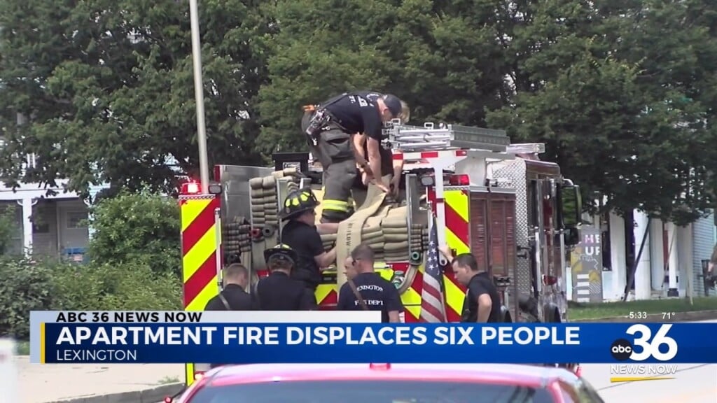 Apartment Fire Displaces Six People