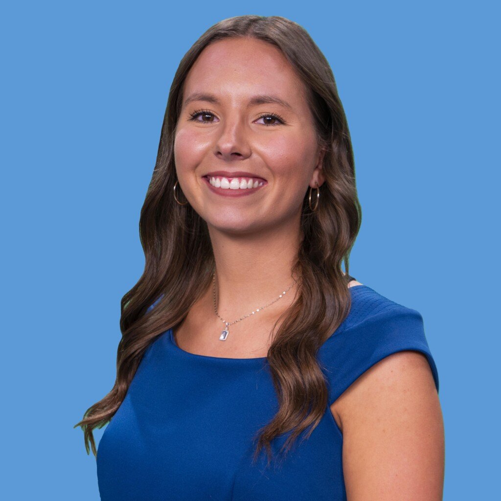 2025 Abby Summers Headshot Square