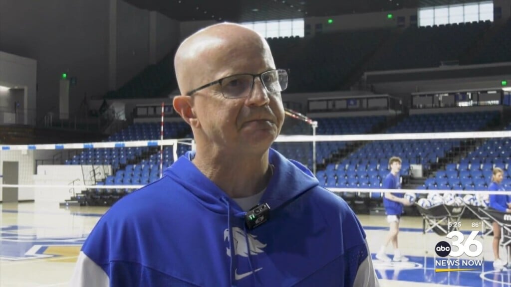 Kentucky Volleyball Prepares For Road Trip Against No. 3 Louisville