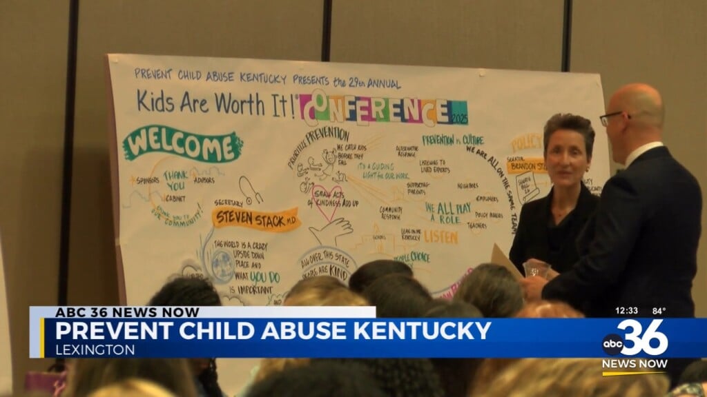 Two Lawmakers Honored For Their Efforts To Prevent Child Abuse