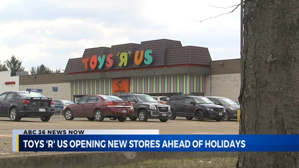 Toys "r" Us Returns With Over 30 New U.s. Stores