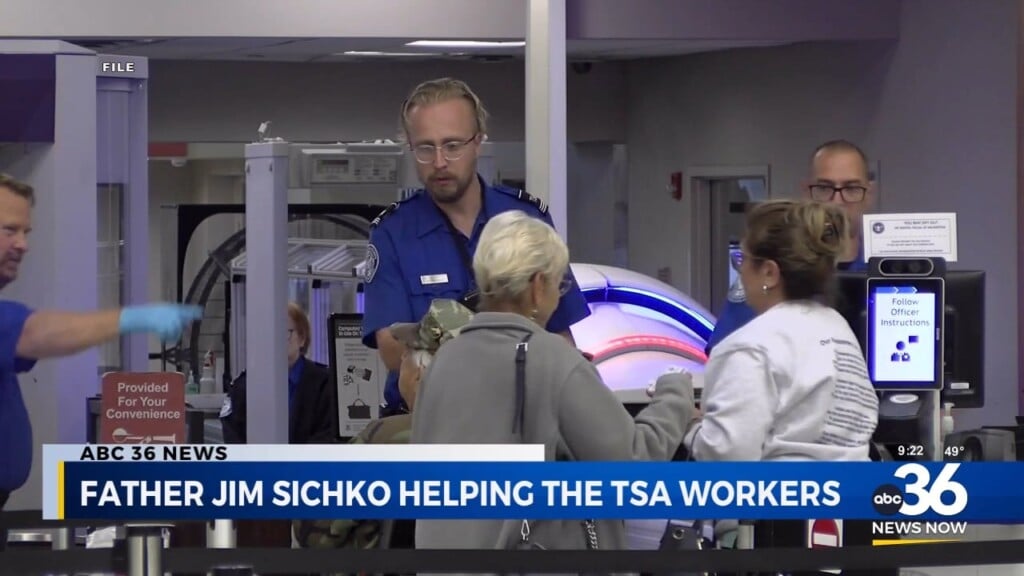 Father Jim Sichko Helping The Tsa Workers