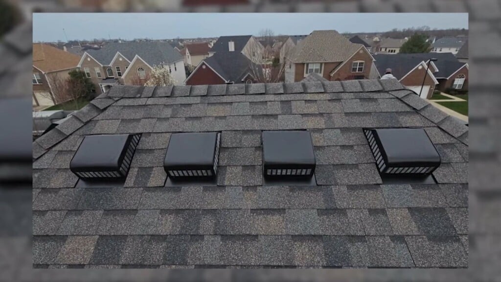 Ask The Expert: Thoroughbred Roofs Ventilation