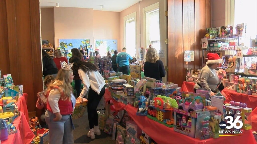 The Nest’s Reindeer Express Returns To Support 900+ Families In Lexington