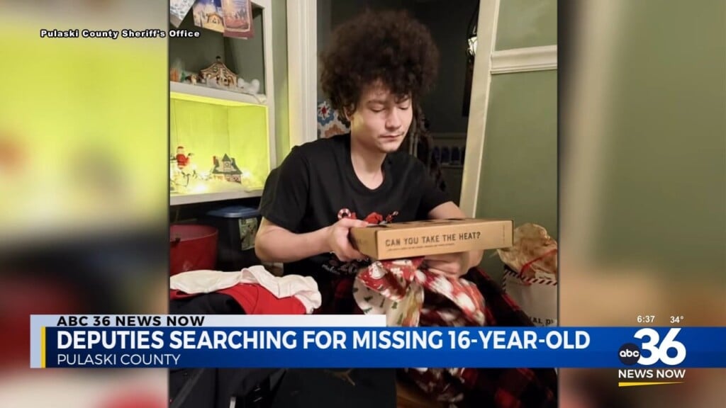 Deputies Search For Missing Teen