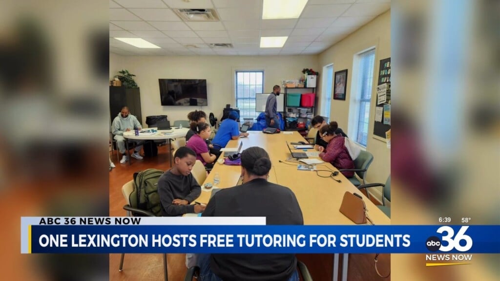 One Lexington Hosts Free Tutoring Day For Students At Charles Young Community Center