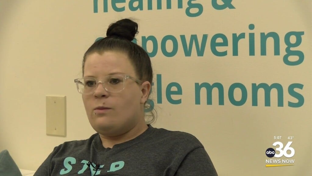 Kentucky Teen Birth Rate Remains High, But Support Networks Offer Hope