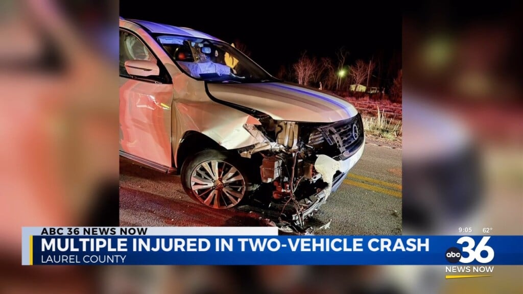 Multiple People Hospitalized After Two Vehicle Crash In Laurel County