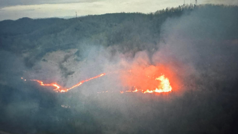 Uncontained Knox County wildfire
