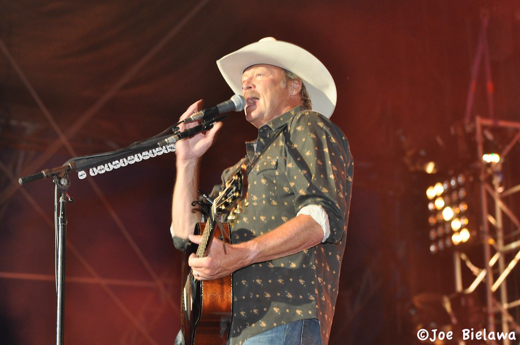 Alan Jackson opens up about family tragedies, six-year recording hiatus and  the joy of making music again: 'It just about made me tear up