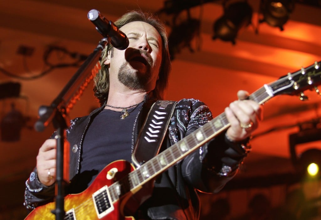 Country Music Singer Travis Tritt Performs At The Silver Star Casino In Choctaw