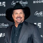Garth Brooks Returns To Notre Dame Stadium