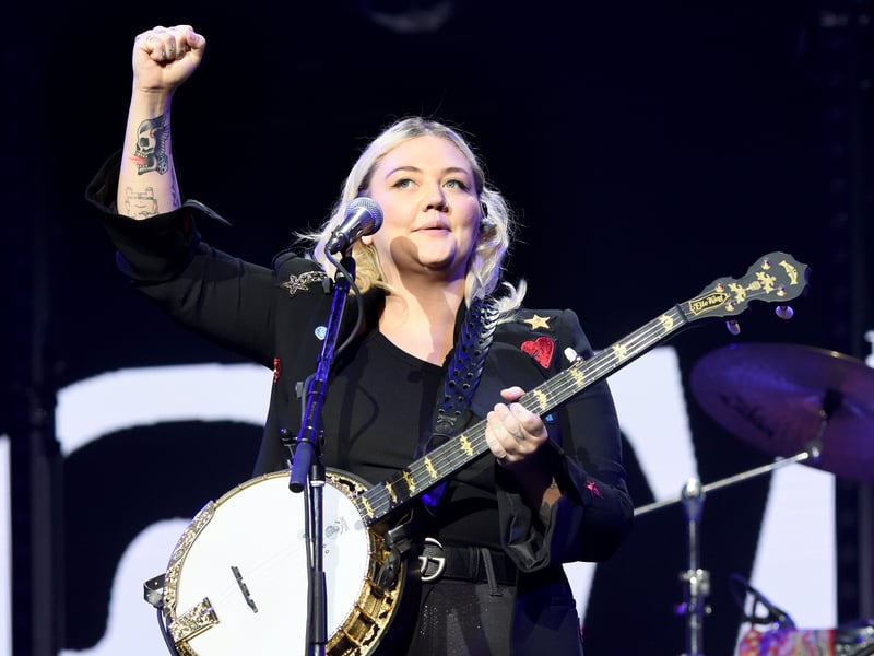 Elle King, Miranda Lambert Surprised With Platinum Plaques During Ryman Show