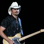 Brad Paisley Announces 2022 World Tour