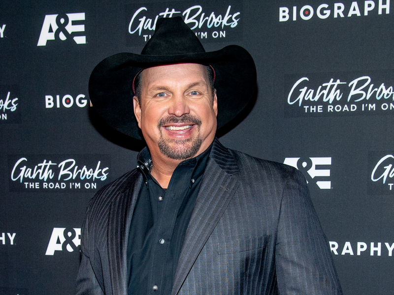 Garth brooks black store hat