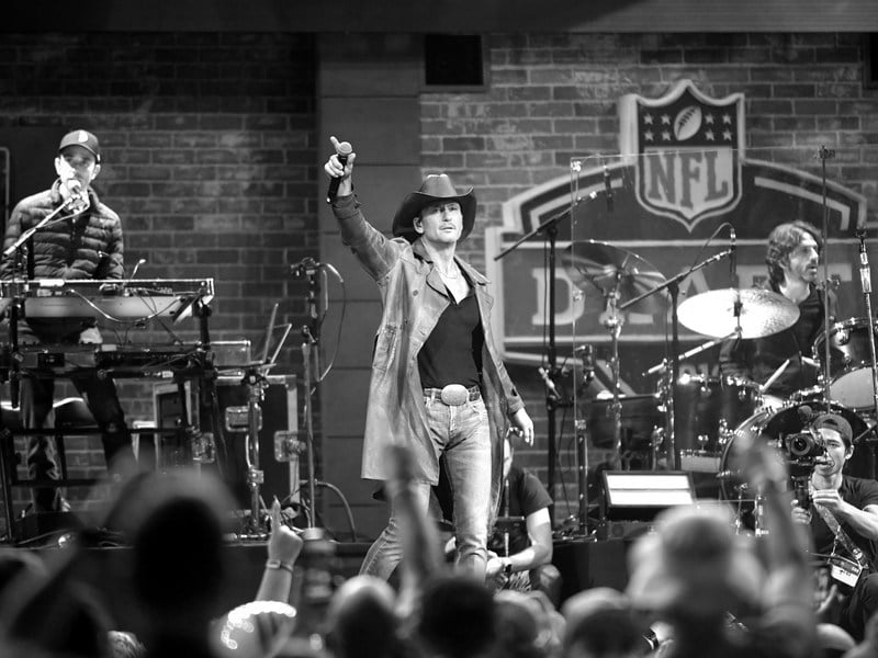Tim Mcgraw ‘getting Fired Up’ About First Solo Tour In Six Years