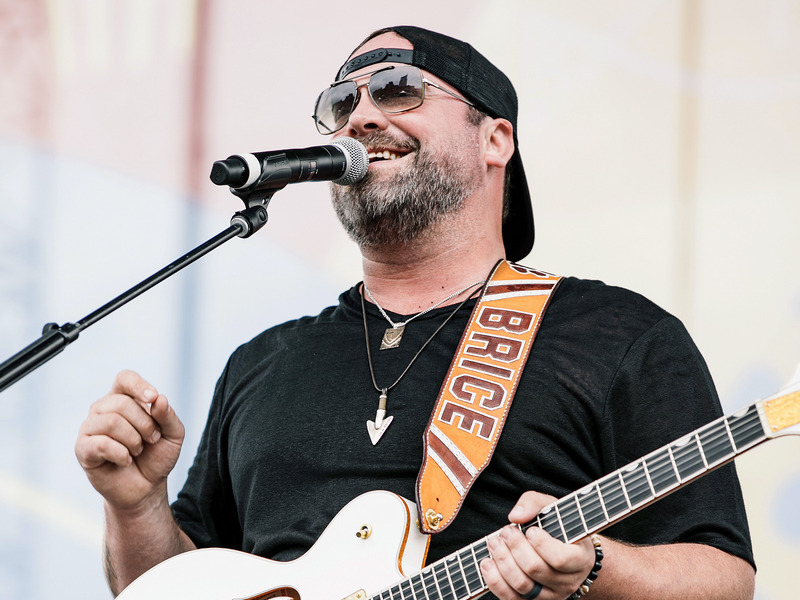 Lee Brice To Honor Farmers On Upcoming Tour