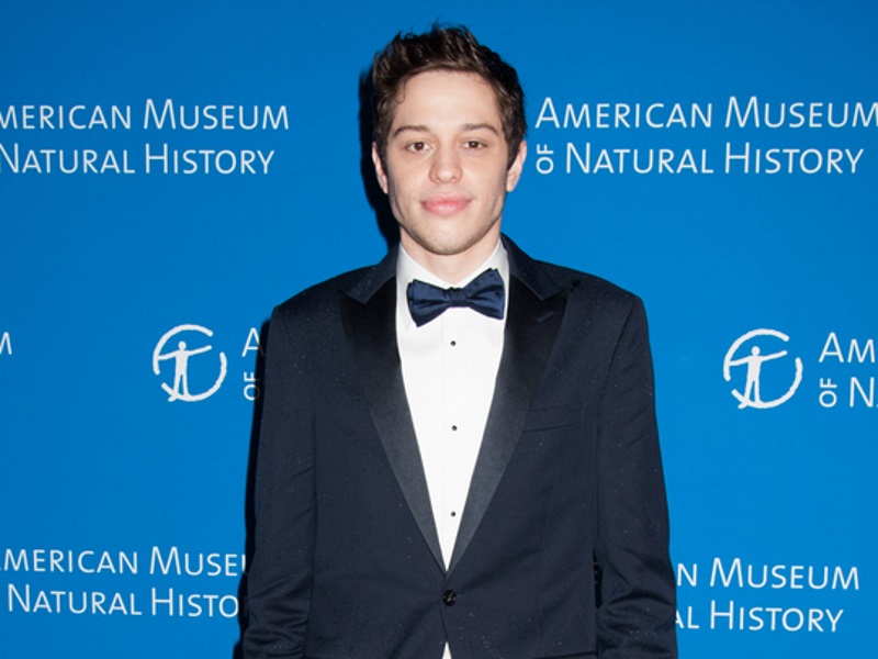 Pete Davidson Says He Was 'So High' While Attending Aretha Franklin's  Funeral - WUUQ-FM