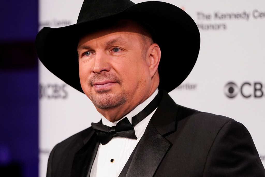 Musician Garth Brooks Arrives For The 43rd Kennedy Center Honors In Washington