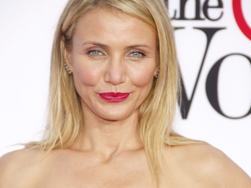 Mary Mara, Cameron Diaz, Julia Roberts + More!