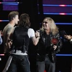 Musicians Bryan, Kelley And Hubbard Accept The Collaborative Video Of The Year Award From Presenters Neil And Evans During The 2014 Cmt Music Awards In Nashville