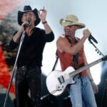 Tim Mcgraw And Kenny Chesney Perform 