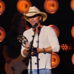 Kenny Chesney Accepts The Groundbreaker Award During The American Country Countdown Awards In Nashville