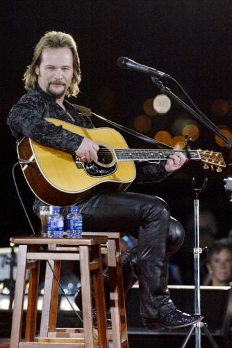 Travis Tritt Plays At Bmi Country Awards In Nashville