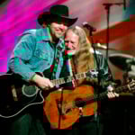 Toby Keith Sings With Willie Nelson At Concert.