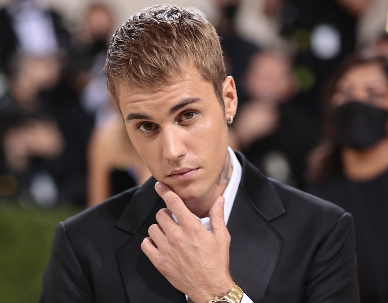 Justin And Hailey Bieber Expecting First Child, Renew Their Wedding Vows