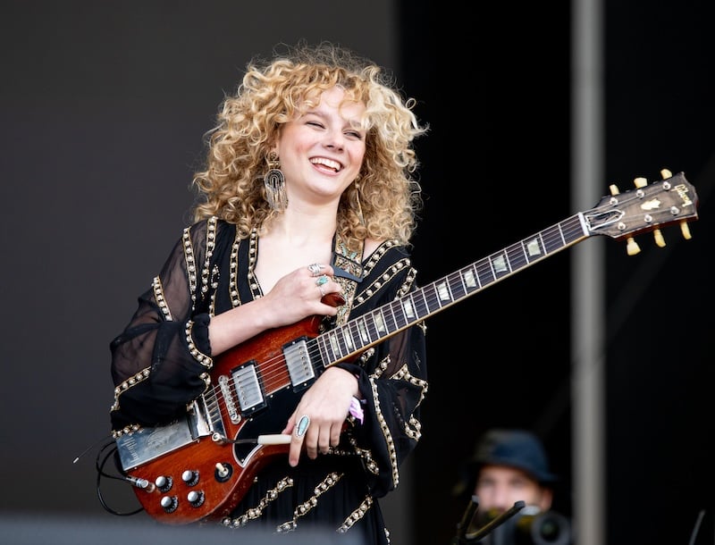 Nashville Guitar Prodigy Grace Bowers Announces Her Debut Album