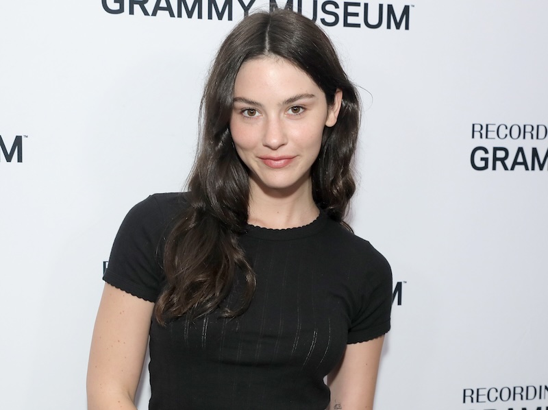 Gracie Abrams Says ‘vulgar’ Version Of “that’s So True” ‘will Never See The Light Of Day’
