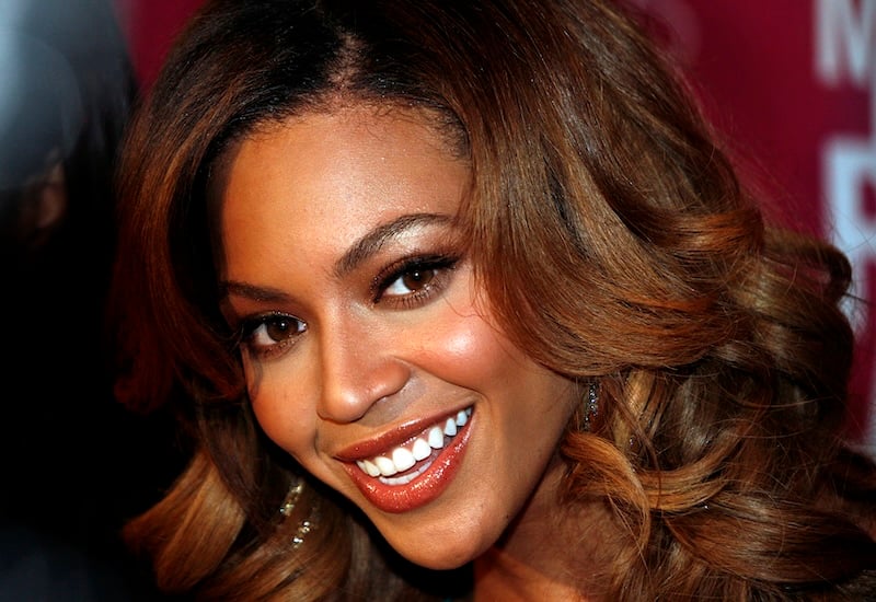 Beyoncé Performs Gender Reveal For Lucky Couple At Cowboy Carter Tour Stop