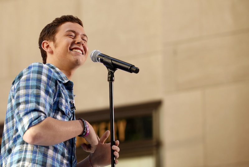 Scotty Mccreery’s “bottle Rockets” Is A Natural Fit With Hootie & The Blowfish’s “hold My Hand”