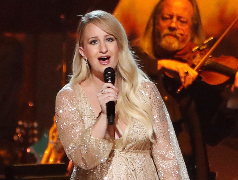 Margo Price Announces New Album, ‘hard Headed Woman,’ Shares Lead Single, “don’t Let The Bastards Get You Down”