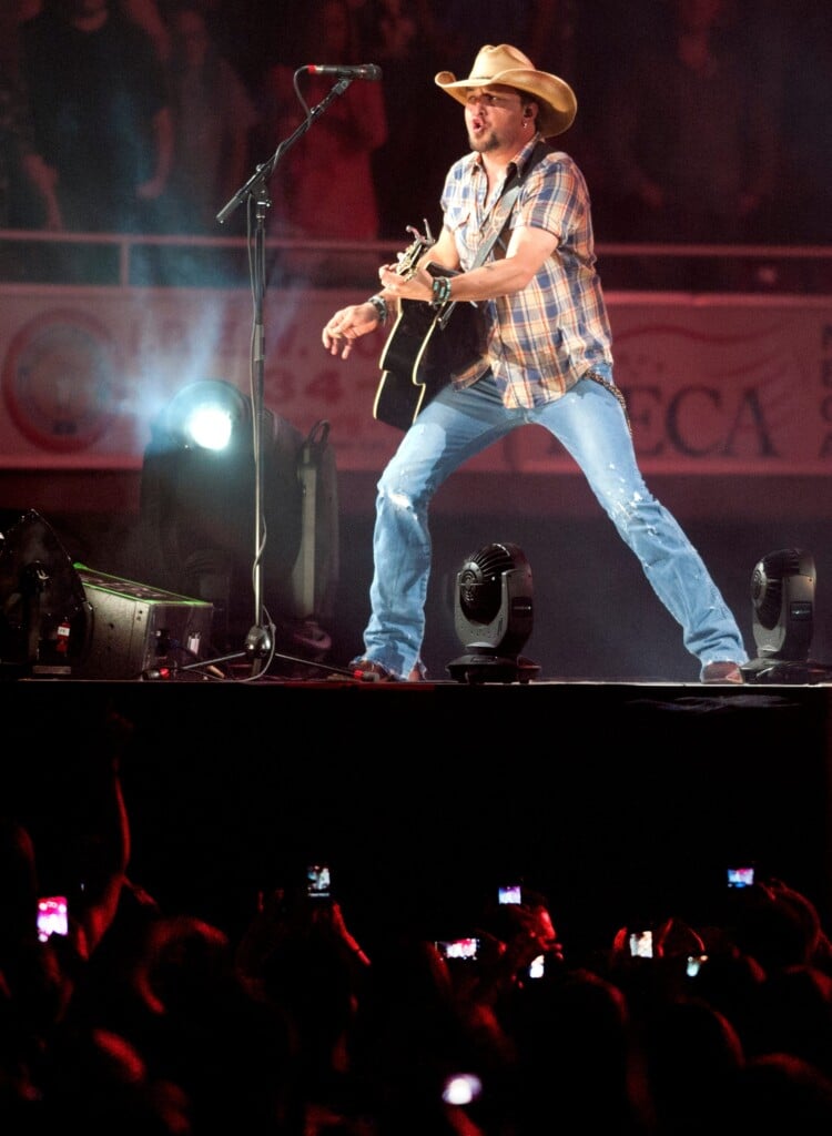 Country Music Star Jason Aldean Performs For A Capacity Crowd At The Peoria Civic Center.