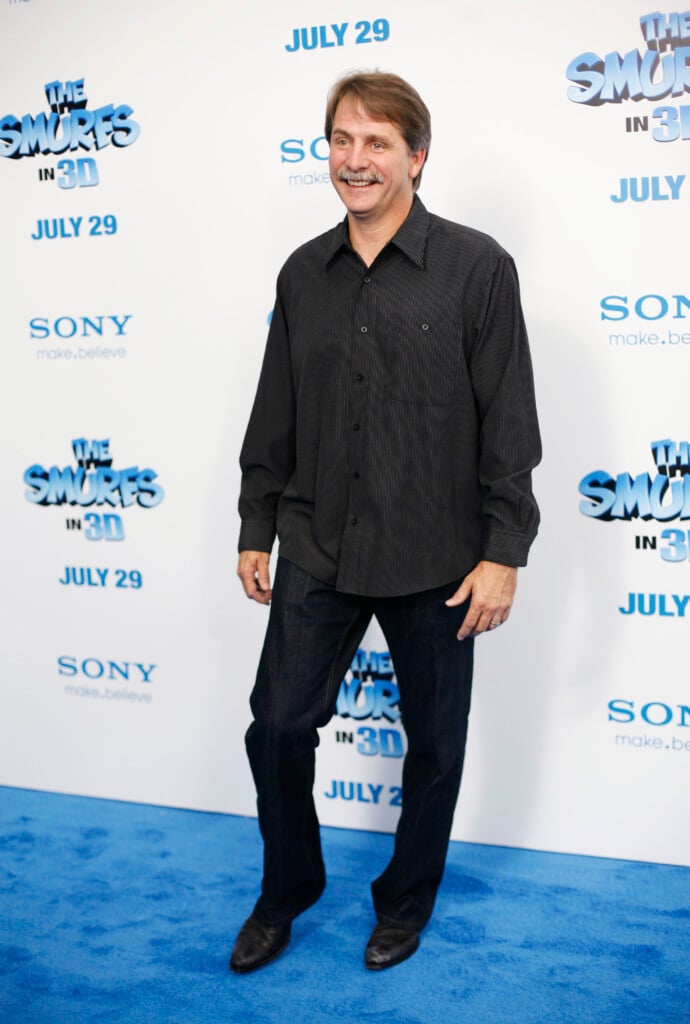 Comedian Jeff Foxworthy Attends The Premiere Of "the Smurfs" In New York