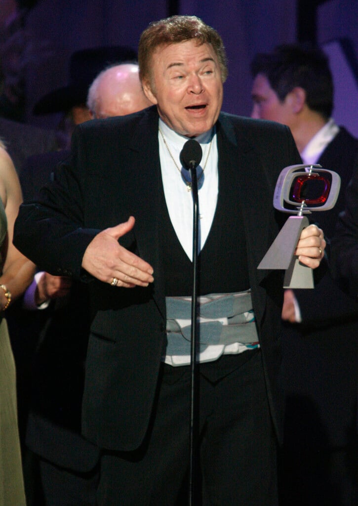 Roy Clark Of 'hee Haw' At The Taping Of The 5th Annual Tv Land Awards In Santa Monica, California