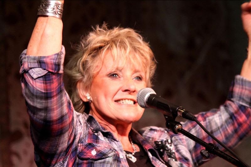 Lacy J Dalton