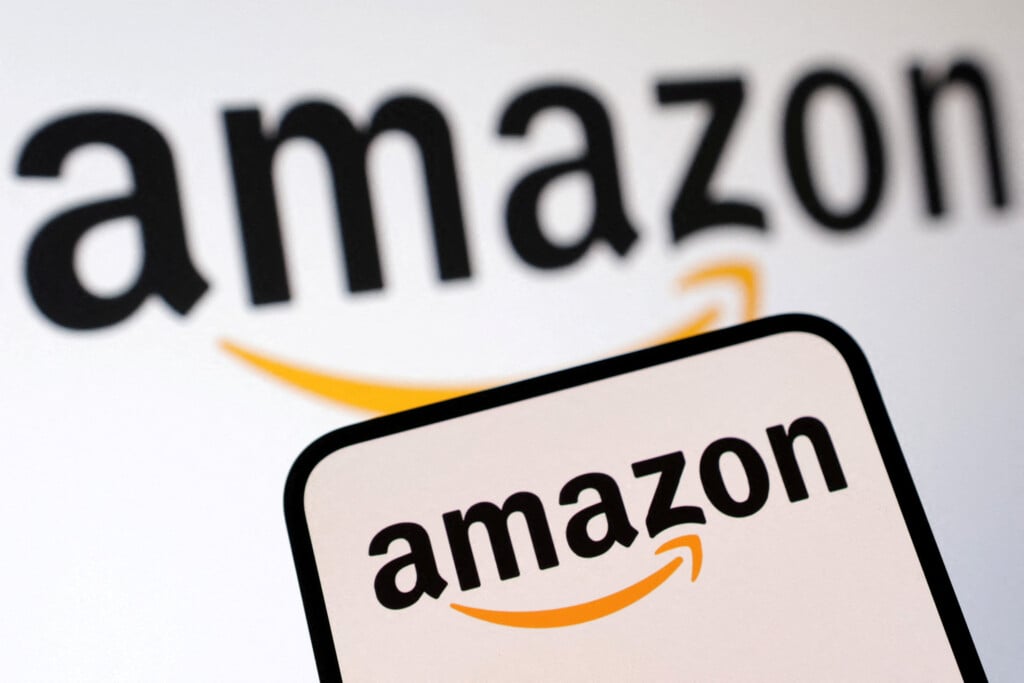 Illustration Shows Amazon Logo