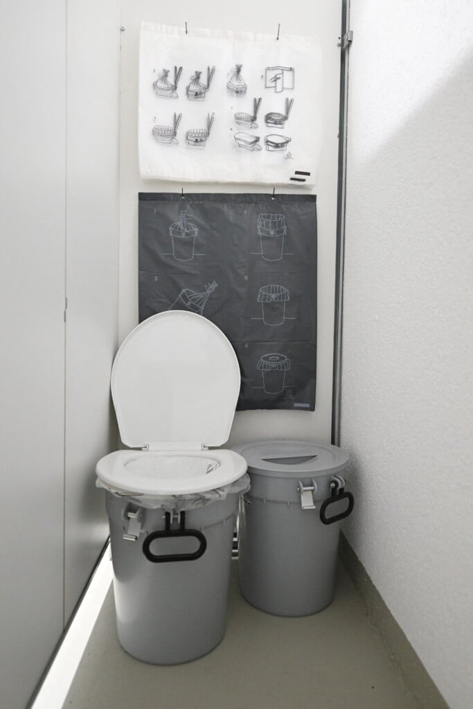 A Dry Toilet In A Bunker Showroom Of The Deutsches Schutzraum Zentrum (dsz) In Fuerstenfeldbruck