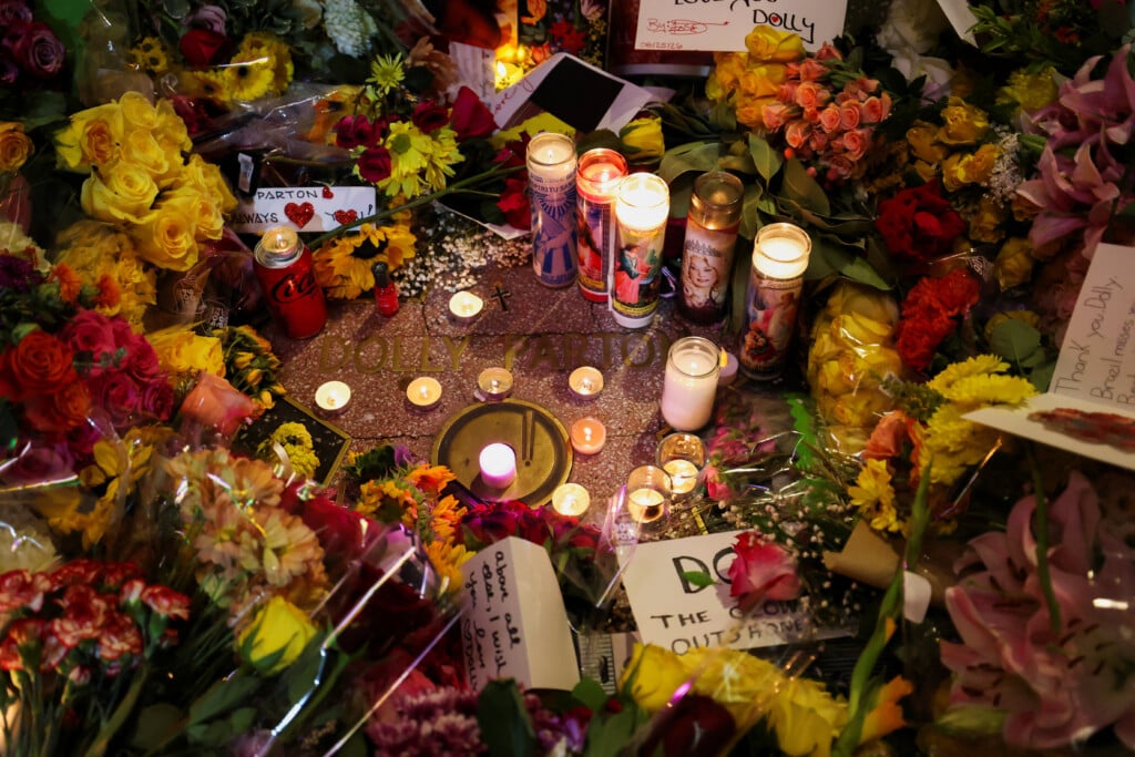 Dolly Parton, Queen Of Country Music, Dies At 80
