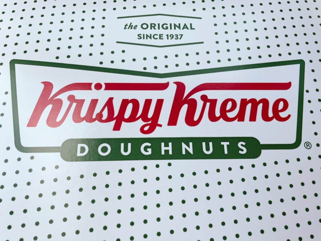 A Krispy Kreme Doughnuts Logo Is Pictured In Burbank