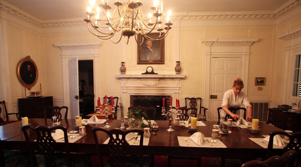 Kathryn Green Prepares Breakfast For Guests At Mansfield Plantation In Georgetown